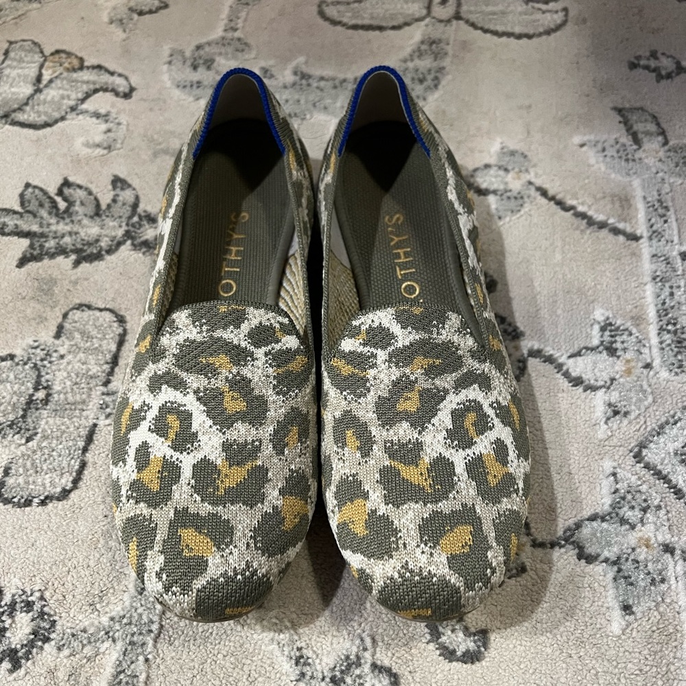Rothy’s smoke leopard